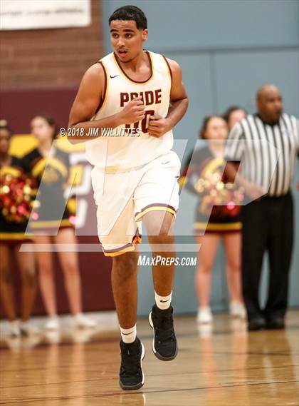 Thumbnail 2 in Skyline @ Mountain Pointe photogallery.