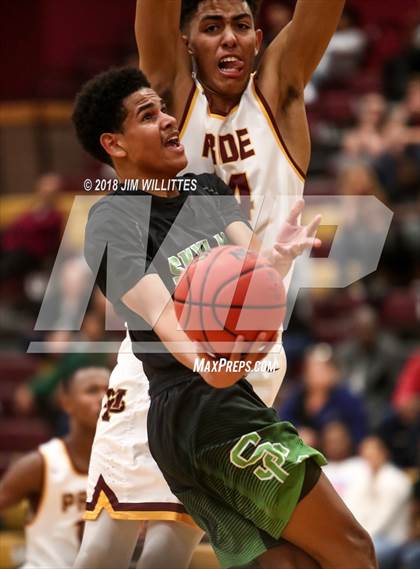 Thumbnail 2 in Skyline @ Mountain Pointe photogallery.