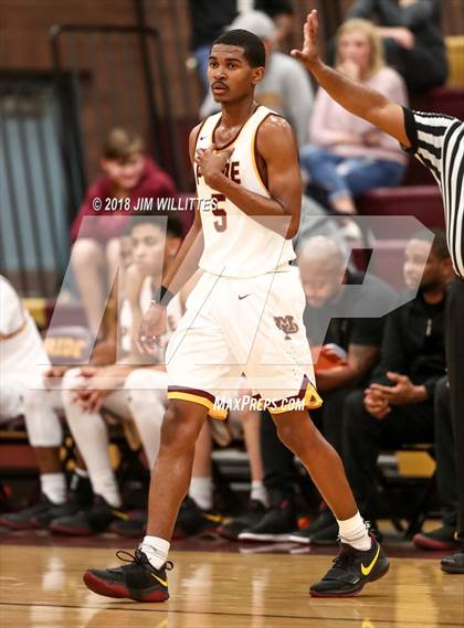 Thumbnail 1 in Skyline @ Mountain Pointe photogallery.