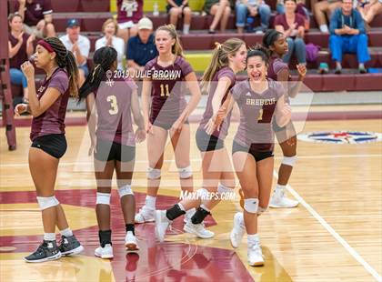 Thumbnail 3 in Fishers @ Brebeuf Jesuit Preparatory photogallery.