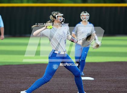 Thumbnail 2 in Joshua vs. Crandall (UIL 5A Region II Bi-District Playoff) photogallery.