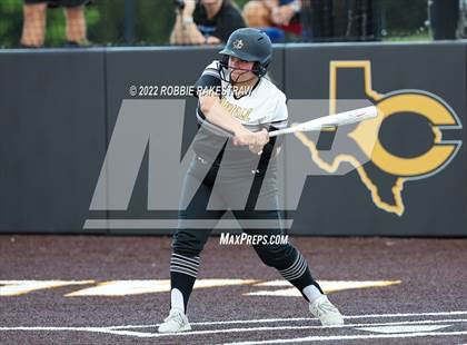 Thumbnail 3 in Joshua vs. Crandall (UIL 5A Region II Bi-District Playoff) photogallery.