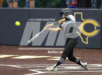 Thumbnail 3 in Joshua vs. Crandall (UIL 5A Region II Bi-District Playoff) photogallery.