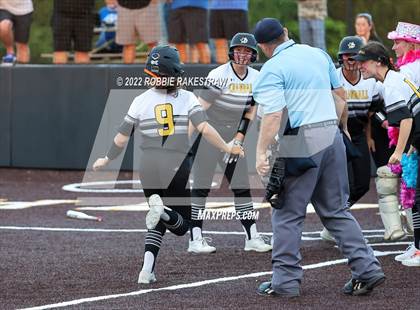 Thumbnail 2 in Joshua vs. Crandall (UIL 5A Region II Bi-District Playoff) photogallery.