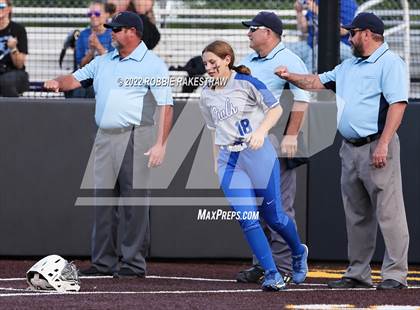 Thumbnail 3 in Joshua vs. Crandall (UIL 5A Region II Bi-District Playoff) photogallery.