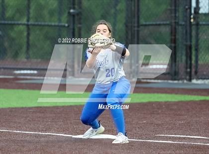 Thumbnail 2 in Joshua vs. Crandall (UIL 5A Region II Bi-District Playoff) photogallery.