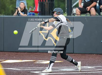 Thumbnail 3 in Joshua vs. Crandall (UIL 5A Region II Bi-District Playoff) photogallery.