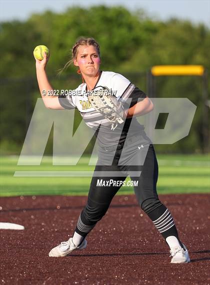 Thumbnail 1 in Joshua vs. Crandall (UIL 5A Region II Bi-District Playoff) photogallery.