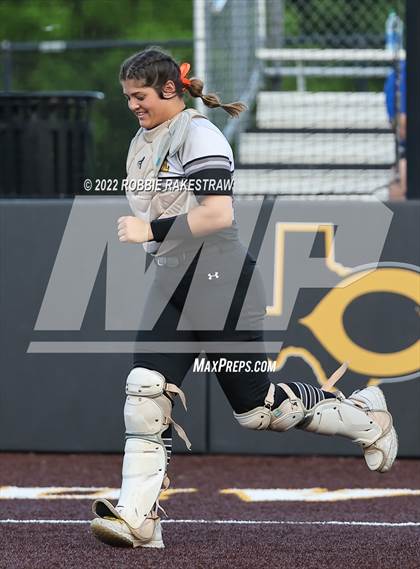 Thumbnail 1 in Joshua vs. Crandall (UIL 5A Region II Bi-District Playoff) photogallery.