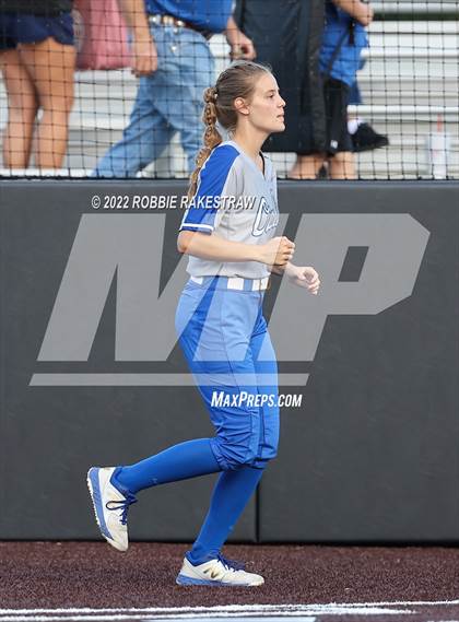 Thumbnail 3 in Joshua vs. Crandall (UIL 5A Region II Bi-District Playoff) photogallery.