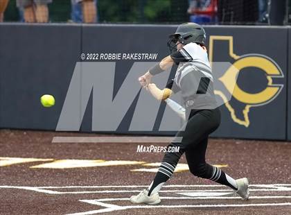 Thumbnail 2 in Joshua vs. Crandall (UIL 5A Region II Bi-District Playoff) photogallery.