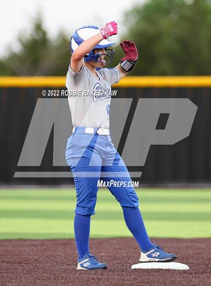 Thumbnail 2 in Joshua vs. Crandall (UIL 5A Region II Bi-District Playoff) photogallery.