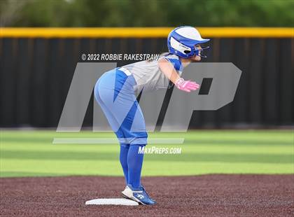 Thumbnail 1 in Joshua vs. Crandall (UIL 5A Region II Bi-District Playoff) photogallery.