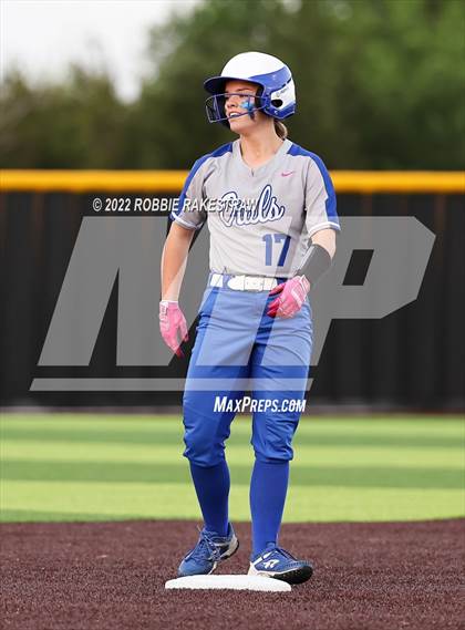 Thumbnail 2 in Joshua vs. Crandall (UIL 5A Region II Bi-District Playoff) photogallery.