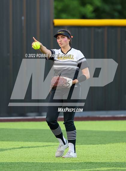 Thumbnail 3 in Joshua vs. Crandall (UIL 5A Region II Bi-District Playoff) photogallery.
