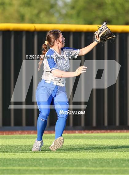 Thumbnail 1 in Joshua vs. Crandall (UIL 5A Region II Bi-District Playoff) photogallery.