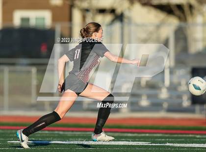 Thumbnail 2 in West Valley vs. East Valley (WIAA 2A Playoffs) photogallery.