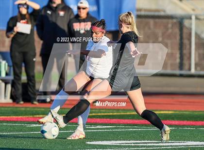 Thumbnail 2 in West Valley vs. East Valley (WIAA 2A Playoffs) photogallery.