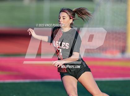 Thumbnail 3 in West Valley vs. East Valley (WIAA 2A Playoffs) photogallery.