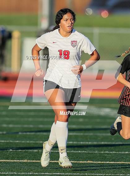 Thumbnail 1 in West Valley vs. East Valley (WIAA 2A Playoffs) photogallery.