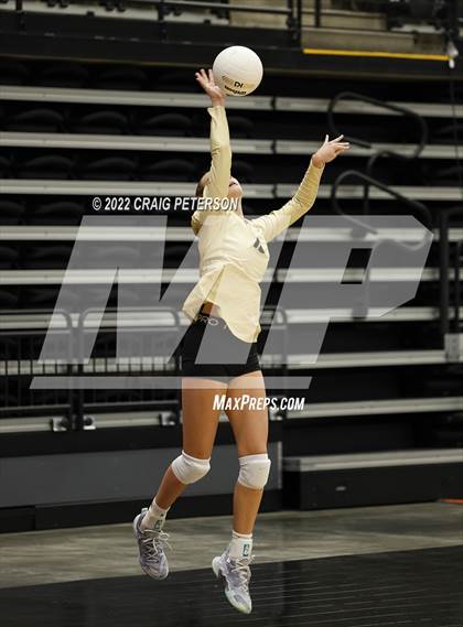 Thumbnail 2 in Copper Hills vs. Davis (UHSAA 6A Consolation Semifinal) photogallery.