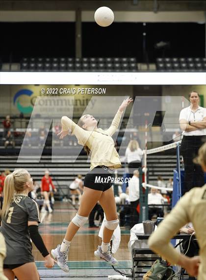 Thumbnail 3 in Copper Hills vs. Davis (UHSAA 6A Consolation Semifinal) photogallery.