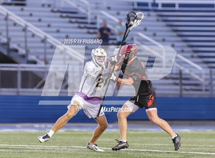 Thumbnail 2 in Half Hollow Hills vs. Massapequa (NYSPHSAA Class A Quarter Finals) photogallery.