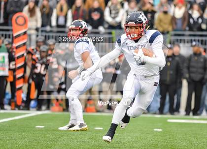 Thumbnail 2 in John F. Kennedy Catholic vs. Minster (OHSAA Division VII Final)  photogallery.