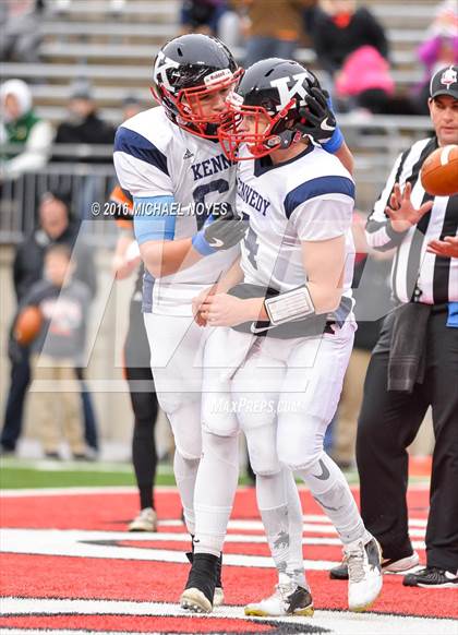 Thumbnail 3 in John F. Kennedy Catholic vs. Minster (OHSAA Division VII Final)  photogallery.