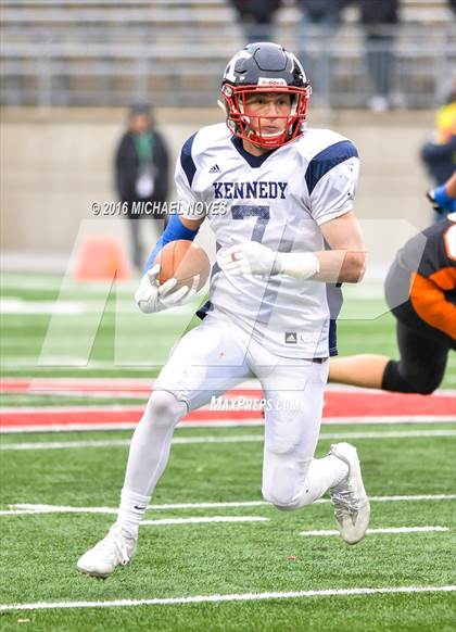 Thumbnail 2 in John F. Kennedy Catholic vs. Minster (OHSAA Division VII Final)  photogallery.