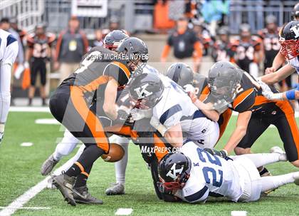 Thumbnail 3 in John F. Kennedy Catholic vs. Minster (OHSAA Division VII Final)  photogallery.