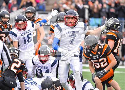 Thumbnail 3 in John F. Kennedy Catholic vs. Minster (OHSAA Division VII Final)  photogallery.