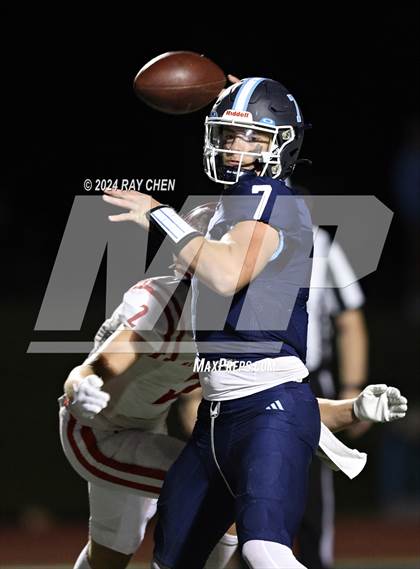 Thumbnail 2 in Regis Jesuit @ Valor Christian photogallery.