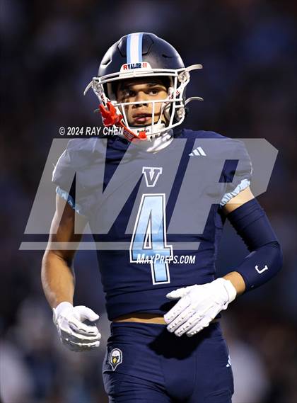 Thumbnail 1 in Regis Jesuit @ Valor Christian photogallery.