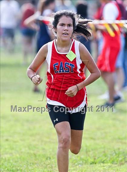 Thumbnail 3 in FR: McDonald's Roughrider Invitational (Frosh Girls Large School) photogallery.