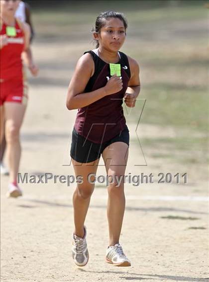 Thumbnail 1 in FR: McDonald's Roughrider Invitational (Frosh Girls Large School) photogallery.
