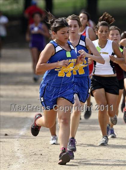 Thumbnail 2 in FR: McDonald's Roughrider Invitational (Frosh Girls Large School) photogallery.