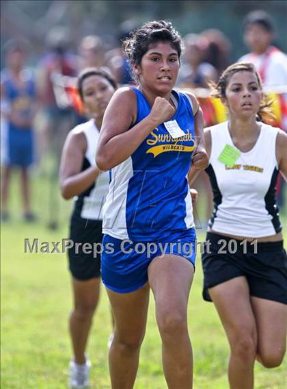 Thumbnail 1 in FR: McDonald's Roughrider Invitational (Frosh Girls Large School) photogallery.
