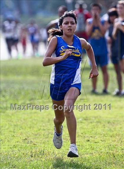 Thumbnail 1 in FR: McDonald's Roughrider Invitational (Frosh Girls Large School) photogallery.