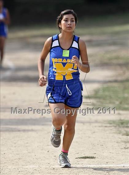 Thumbnail 3 in FR: McDonald's Roughrider Invitational (Frosh Girls Large School) photogallery.