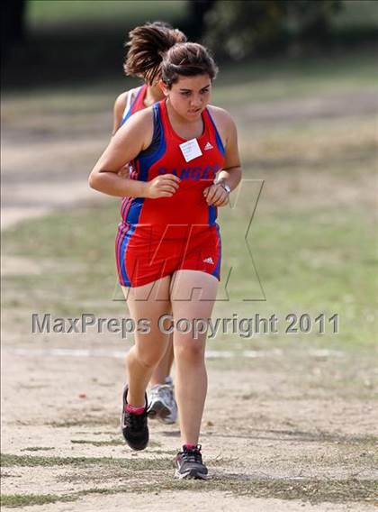 Thumbnail 1 in FR: McDonald's Roughrider Invitational (Frosh Girls Large School) photogallery.