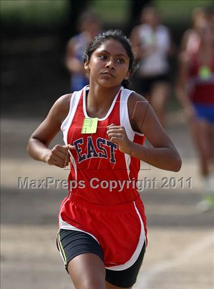 Thumbnail 2 in FR: McDonald's Roughrider Invitational (Frosh Girls Large School) photogallery.