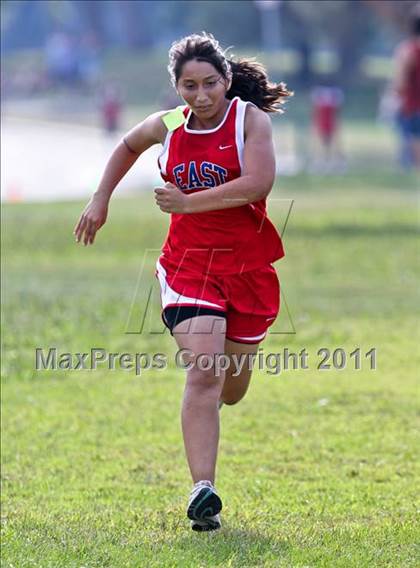 Thumbnail 3 in FR: McDonald's Roughrider Invitational (Frosh Girls Large School) photogallery.