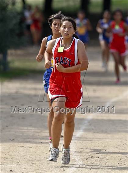 Thumbnail 1 in FR: McDonald's Roughrider Invitational (Frosh Girls Large School) photogallery.