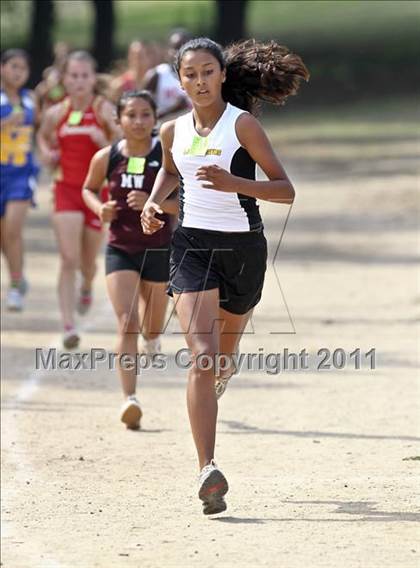 Thumbnail 3 in FR: McDonald's Roughrider Invitational (Frosh Girls Large School) photogallery.
