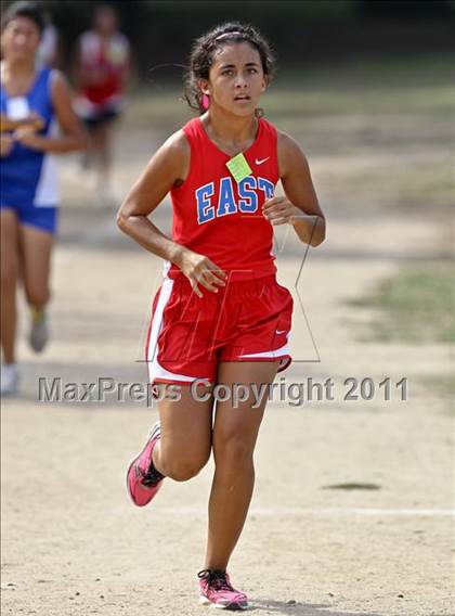 Thumbnail 3 in FR: McDonald's Roughrider Invitational (Frosh Girls Large School) photogallery.