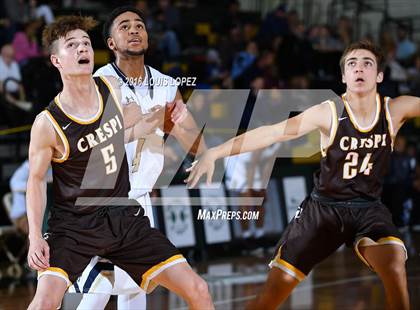 Thumbnail 2 in St. John Bosco vs. Crespi (The Classic at Damien) photogallery.