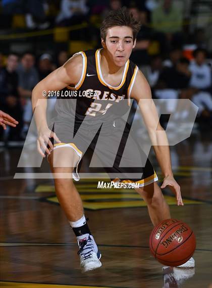 Thumbnail 2 in St. John Bosco vs. Crespi (The Classic at Damien) photogallery.