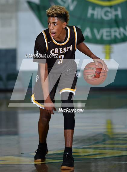 Thumbnail 2 in St. John Bosco vs. Crespi (The Classic at Damien) photogallery.