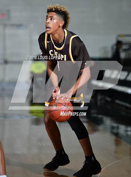 Thumbnail 1 in St. John Bosco vs. Crespi (The Classic at Damien) photogallery.